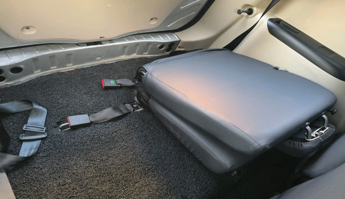 2020 Renault TRIBER RXL MT, Petrol, Manual, 39,584 km, interior