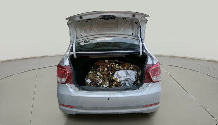 2016 Hyundai Xcent BASE ABS 1.1, Diesel, Manual, 82,627 km, exterior