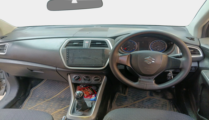 2015 Maruti S Cross SIGMA 1.3, Diesel, Manual, 1,94,285 km, interior