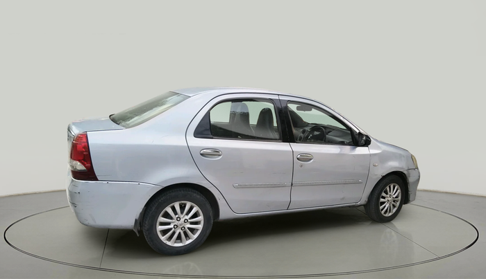 2011 Toyota Etios V, Petrol, Manual, 1,50,093 km, exterior