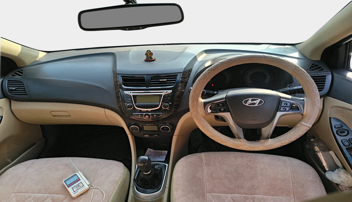 2013 Hyundai Verna FLUIDIC 1.6 CRDI SX, Diesel, Manual, 1,02,146 km, interior