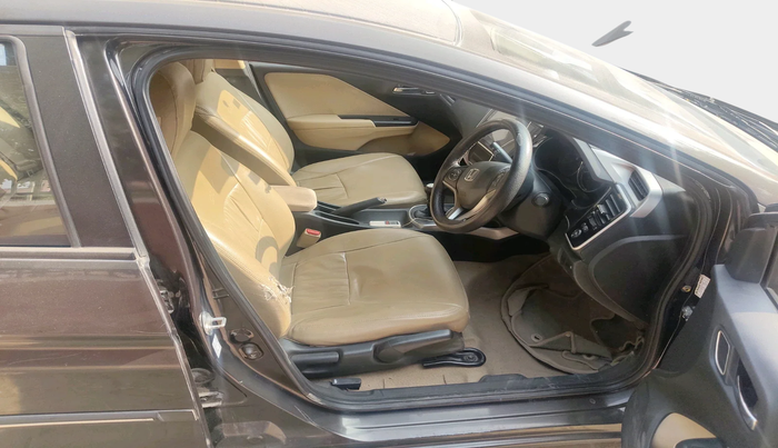 2019 Honda City 1.5L I-VTEC V MT, Petrol, Manual, 33,906 km, interior