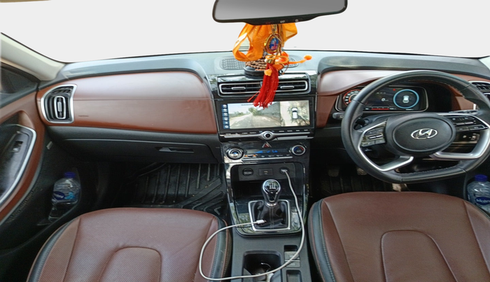 2022 Hyundai ALCAZAR PLATINUM 2.0 MT 7STR, Petrol, Manual, 65,367 km, interior