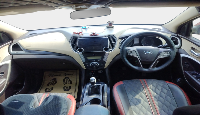 2015 Hyundai Santa Fe 2 WD, Diesel, Manual, 83,579 km, interior