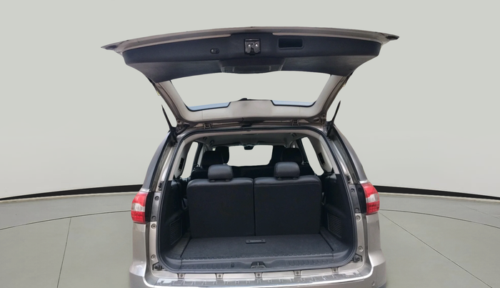 2019 Tata Hexa XTA 4X2 7 STR, Diesel, Automatic, 93,545 km, exterior