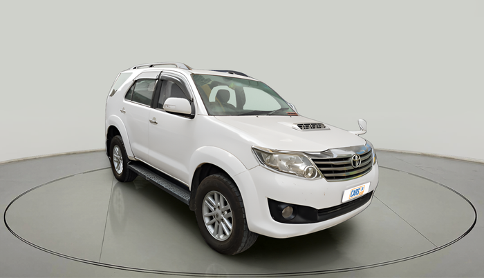 2013 Toyota Fortuner 3.0 4X2 MT, Diesel, Manual, 1,51,893 km, exterior