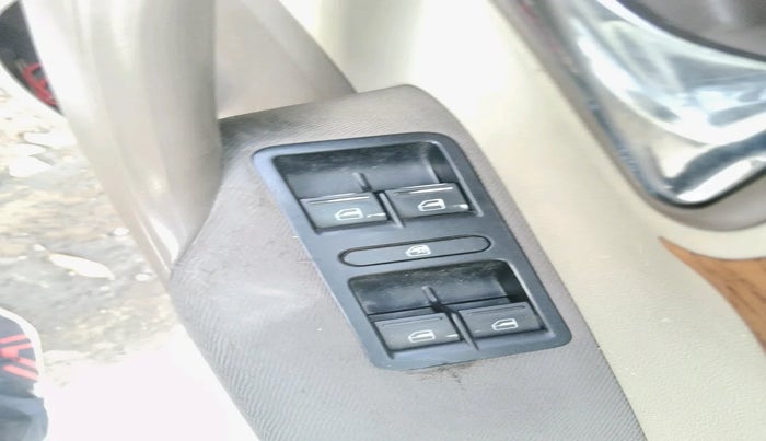 2012 Skoda Rapid AMBITION 1.6 TDI CR MT, Diesel, Manual, 2,32,423 km, interior