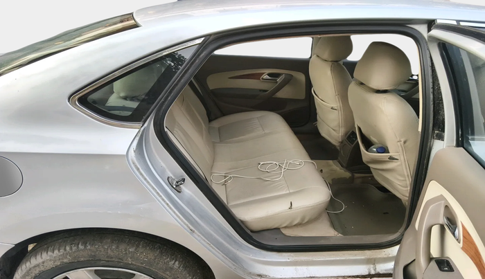 2012 Skoda Rapid AMBITION 1.6 TDI CR MT, Diesel, Manual, 2,32,423 km, interior