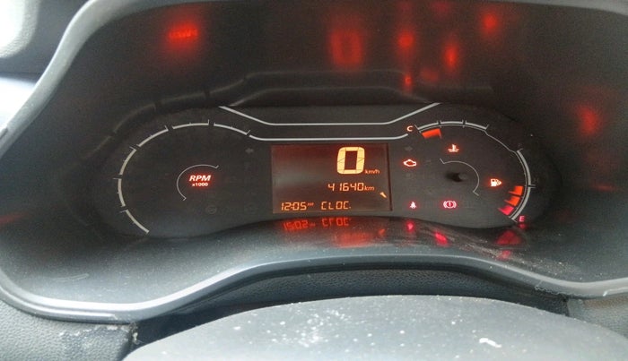 2020 Renault TRIBER RXE MT, Petrol, Manual, 41,640 km, interior