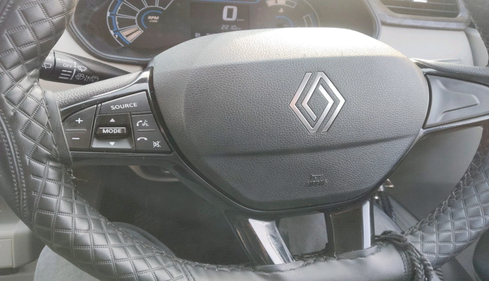 2025 Renault TRIBER Techno, Petrol, Manual, 2,210 km, interior