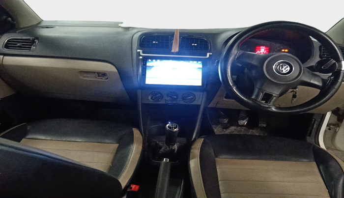 2011 Volkswagen Polo TRENDLINE 1.2L PETROL, Petrol, Manual, 1,00,000 km, interior