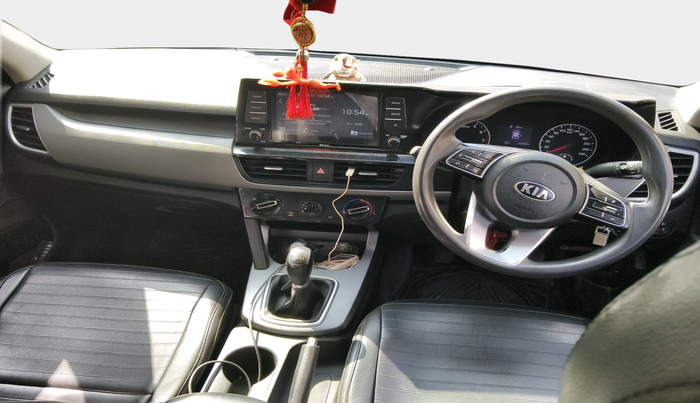 2019 KIA SELTOS HTK 1.5 PETROL, Petrol, Manual, 1,02,380 km, interior