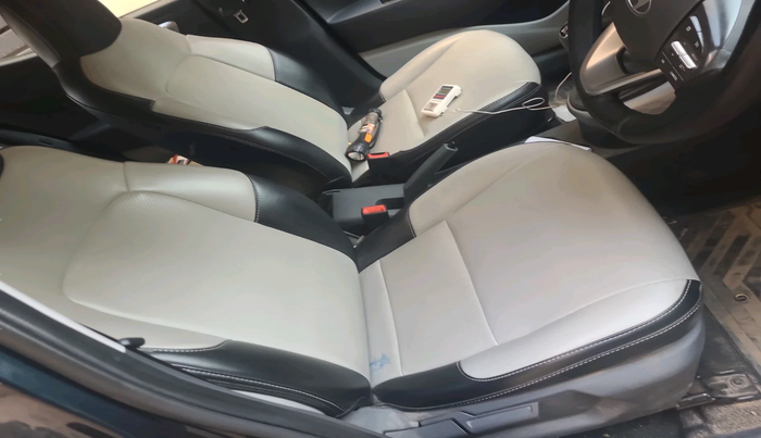 2024 Hyundai GRAND I10 NIOS SPORTZ 1.2 KAPPA VTVT, Petrol, Manual, 27,341 km, interior