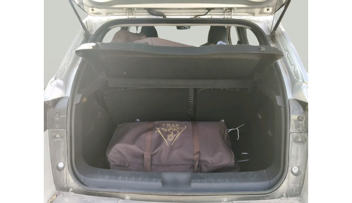 2023 Nissan MAGNITE XV MT, Petrol, Manual, 26,001 km, exterior