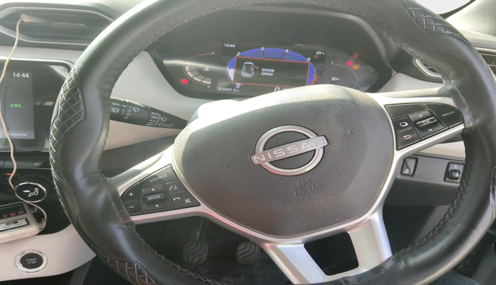 2023 Nissan MAGNITE XV MT, Petrol, Manual, 26,001 km, interior