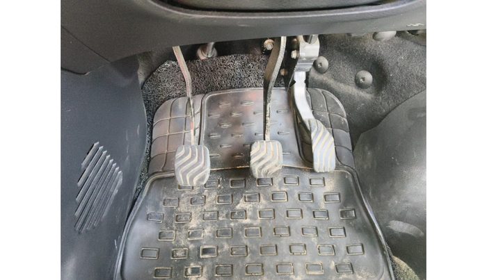 2023 Nissan MAGNITE XV MT, Petrol, Manual, 26,001 km, interior