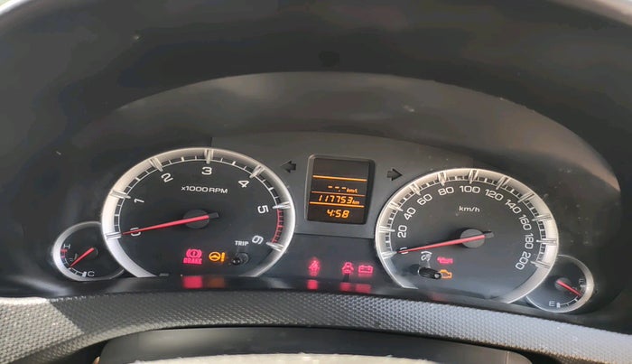 2016 Maruti Swift VDI, Diesel, Manual, 1,17,753 km, interior