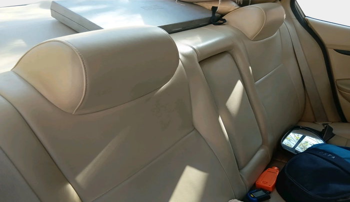 2010 Honda City 1.5L I-VTEC S MT, Petrol, Manual, 1,46,069 km, interior