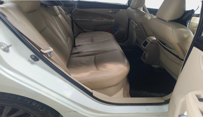 2016 Maruti Ciaz ZDI+ SHVS, Diesel, Manual, 1,25,148 km, interior