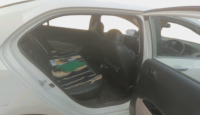 2017 Hyundai Xcent E+ 1.2 CRDI, Diesel, Manual, 1,04,358 km, interior