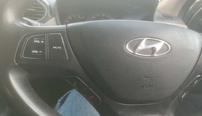 2017 Hyundai Xcent E+ 1.2 CRDI, Diesel, Manual, 1,04,358 km, interior