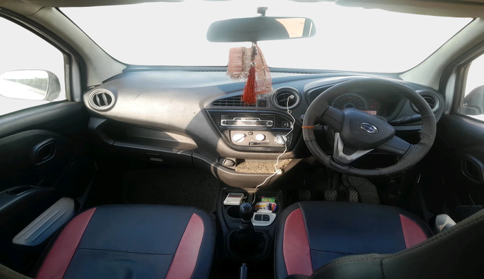 2017 Datsun Redi Go T (O), Petrol, Manual, 1,21,162 km, interior