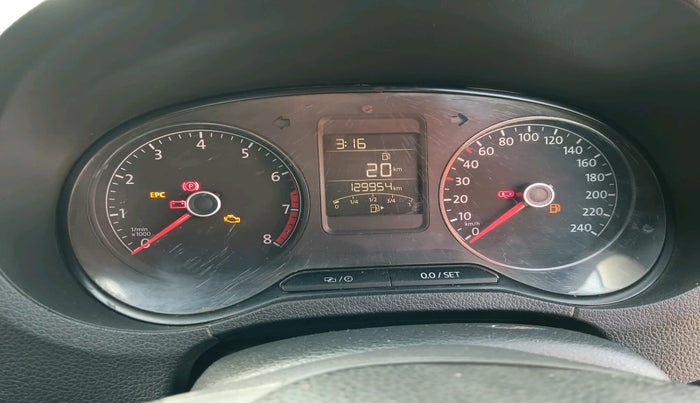 2018 Volkswagen Ameo COMFORTLINE 1.0L, Petrol, Manual, 1,29,954 km, interior