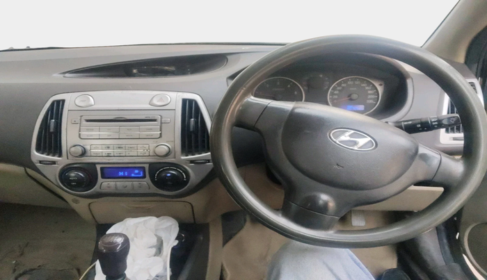 2011 Hyundai i20 MAGNA (O) 1.4 CRDI, Diesel, Manual, 2,07,052 km, interior