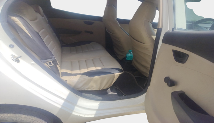 2013 Hyundai Eon ERA +, Petrol, Manual, 82,900 km, interior
