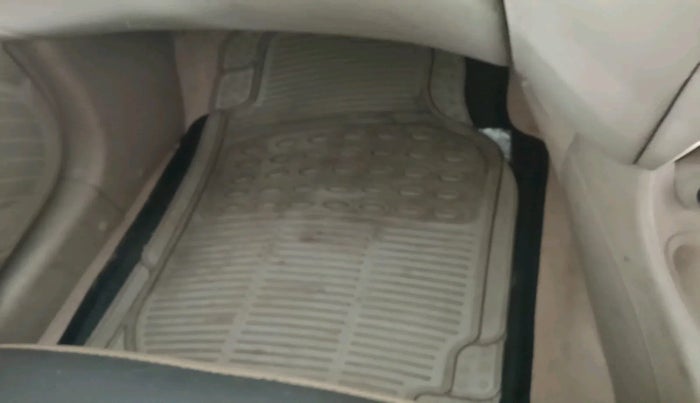 2010 Hyundai Verna TRANSFORM 1.5 SX CRDI, Diesel, Manual, 1,77,752 km, interior