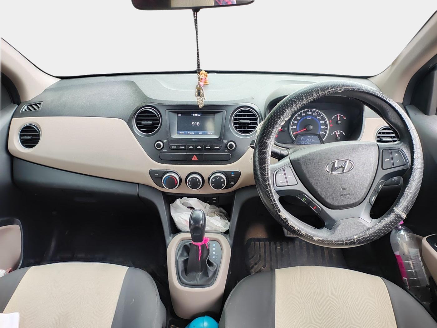 2018 Hyundai Grand i10 MAGNA AT 1.2 KAPPA VTVT, Petrol, Automatic, 68,023 km, interior