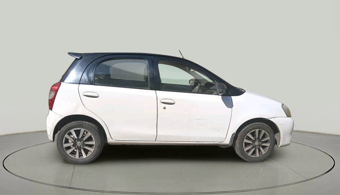 2016 Toyota Etios Liva V, Petrol, Manual, 81,418 km, exterior