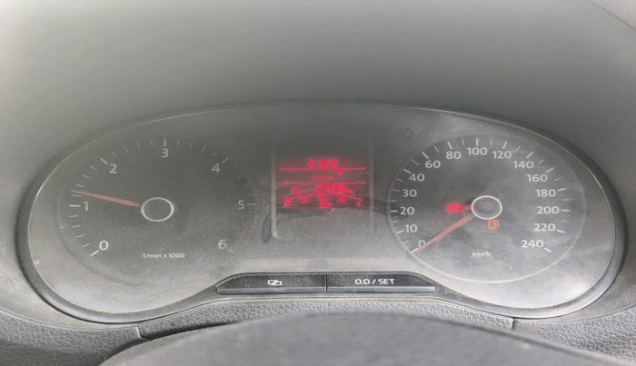 2011 Volkswagen Polo TRENDLINE 1.2L DIESEL, Diesel, Manual, 1,07,209 km, interior