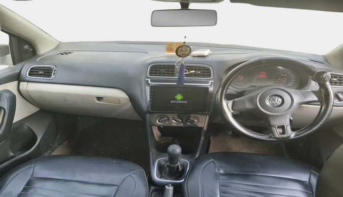 2011 Volkswagen Polo TRENDLINE 1.2L DIESEL, Diesel, Manual, 1,07,209 km, interior