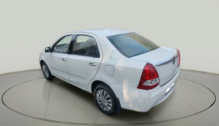 2011 Toyota Etios V, Petrol, Manual, 1,06,706 km, exterior