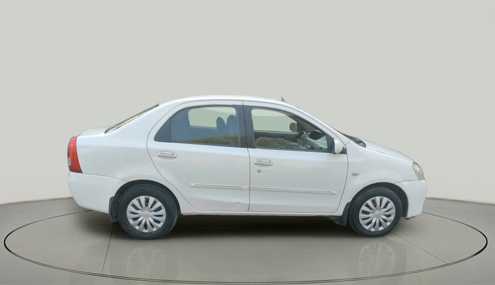 2011 Toyota Etios V, Petrol, Manual, 1,06,706 km, exterior