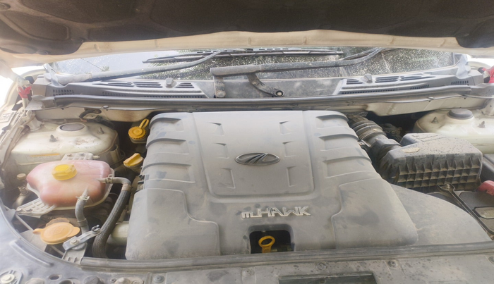 2019 Mahindra XUV500 W9, Diesel, Manual, 84,362 km, exterior