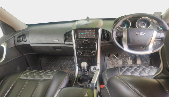 2019 Mahindra XUV500 W9, Diesel, Manual, 84,362 km, interior
