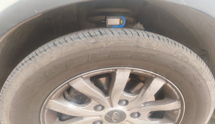 2019 Mahindra XUV500 W9, Diesel, Manual, 84,362 km, tyre