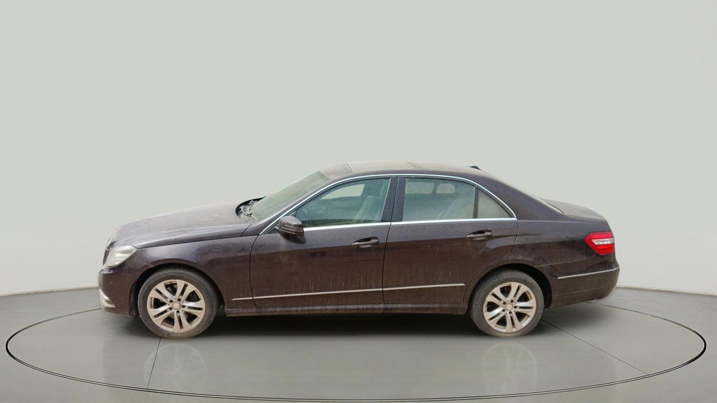 2013 Mercedes Benz E Class E 250 CDI AVANTGARDE, Diesel, Automatic, 1,25,118 km, exterior