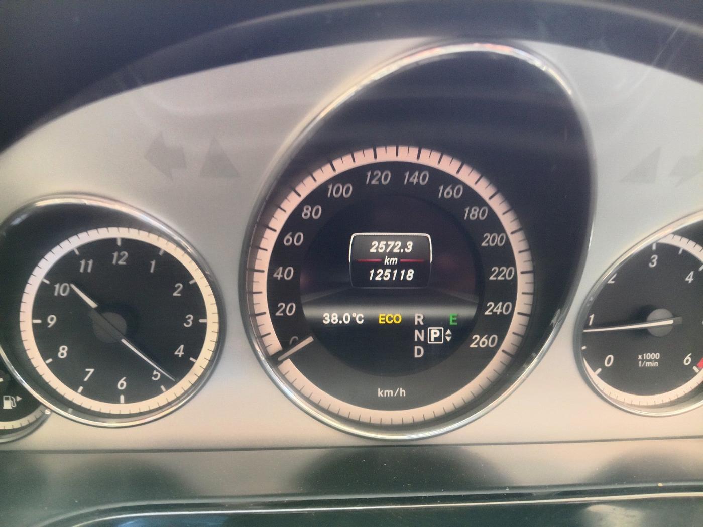 2013 Mercedes Benz E Class E 250 CDI AVANTGARDE, Diesel, Automatic, 1,25,118 km, interior