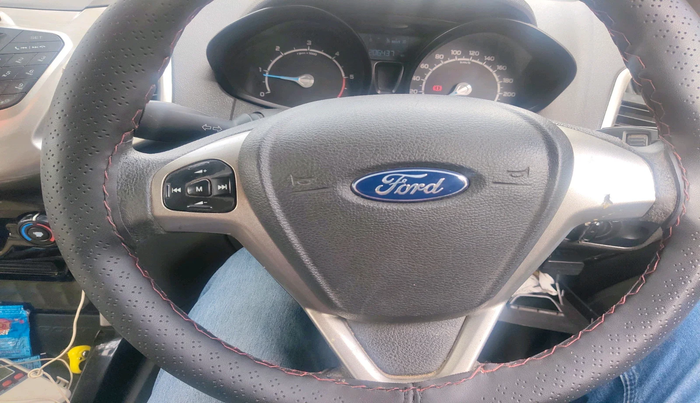 2015 Ford Ecosport TREND 1.5L DIESEL, Diesel, Manual, 2,06,437 km, interior