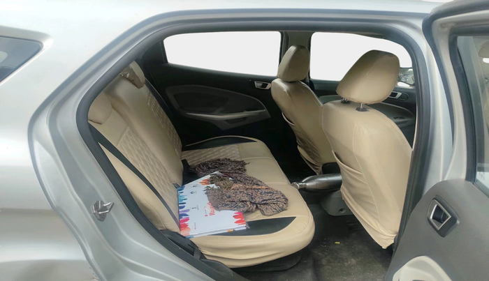 2015 Ford Ecosport TREND 1.5L DIESEL, Diesel, Manual, 2,06,437 km, interior