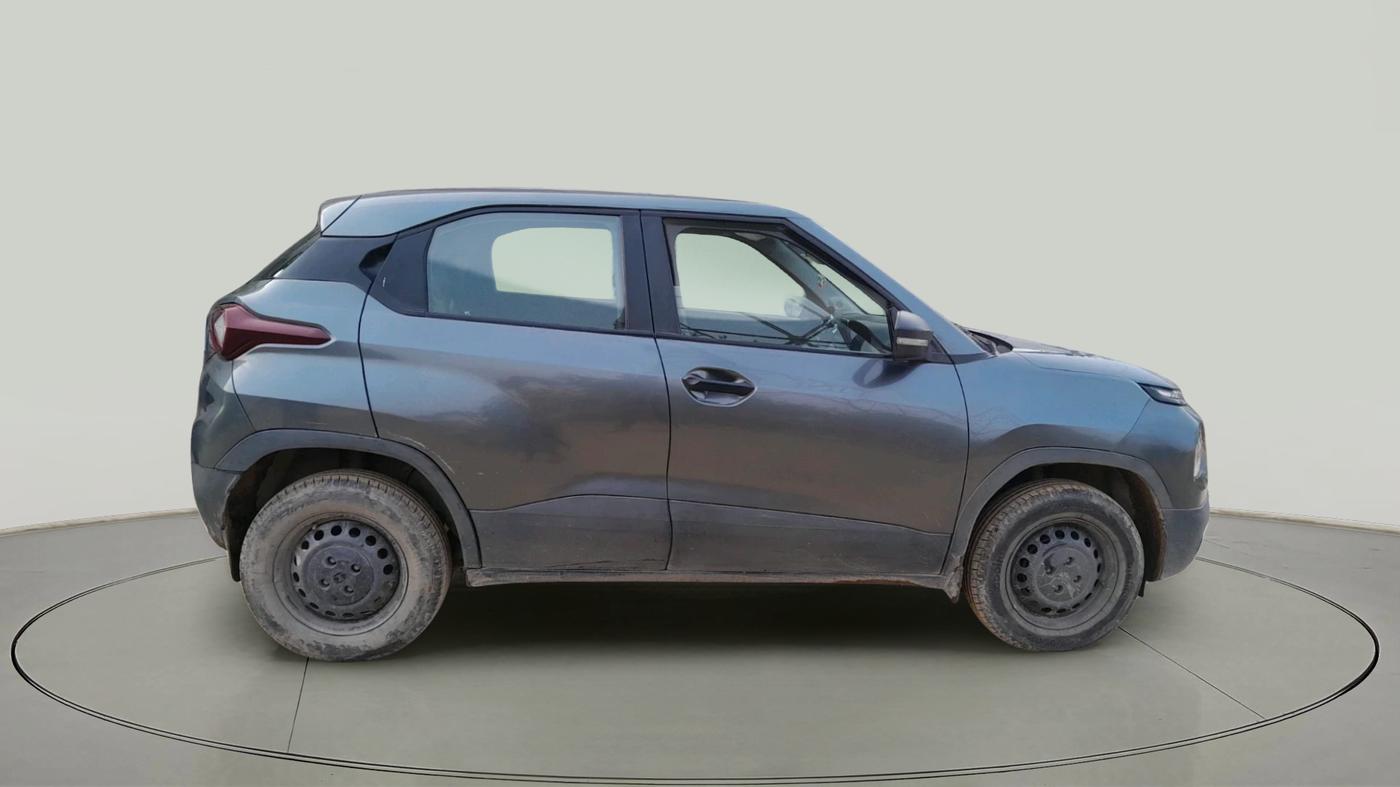 2022 Tata PUNCH PURE MT, Petrol, Manual, 31,964 km, exterior