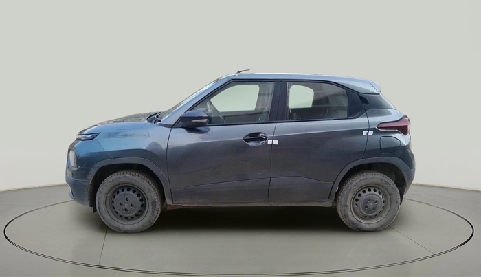 2022 Tata PUNCH PURE MT, Petrol, Manual, 31,964 km, exterior