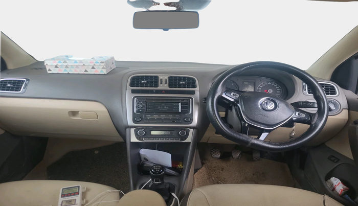 2015 Volkswagen Vento HIGHLINE DIESEL 1.5, Diesel, Manual, 1,56,170 km, interior