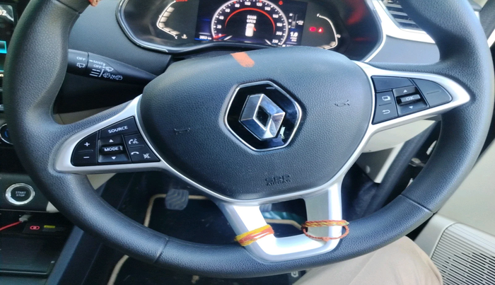 2025 Renault TRIBER RXZ, Petrol, Manual, 2,853 km, interior