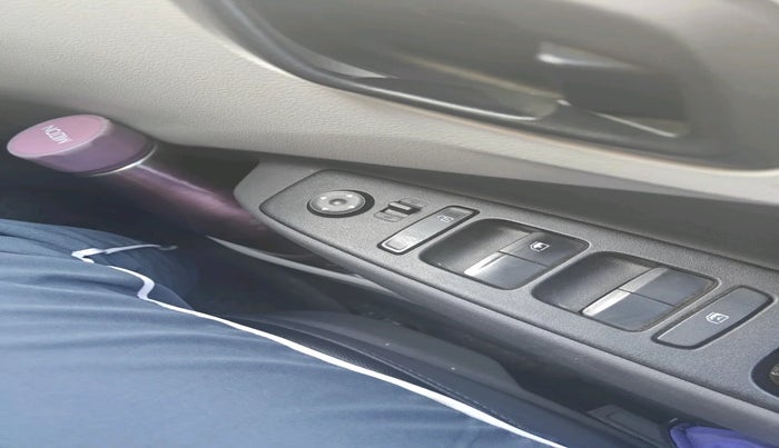 2023 Hyundai GRAND I10 NIOS MAGNA 1.2 KAPPA VTVT, Petrol, Manual, 37,097 km, interior