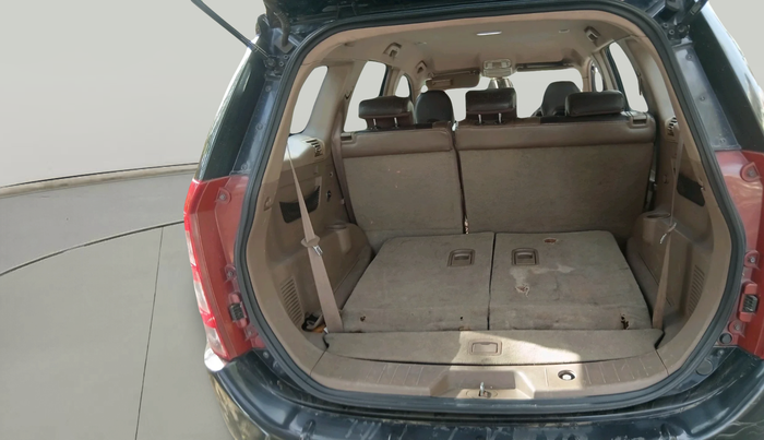 2014 Mahindra XUV500 W8, Diesel, Manual, 1,48,387 km, exterior