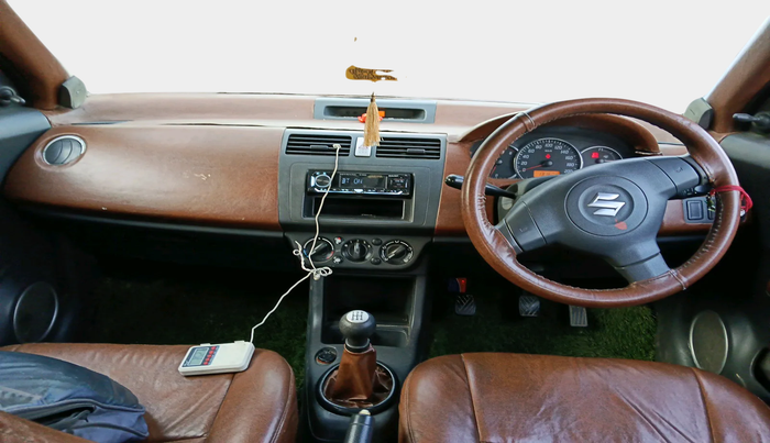 2010 Maruti Swift VXI, Petrol, Manual, 1,31,608 km, interior